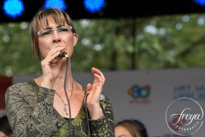 Silvia van Dam zingt op de Hoornse Stadsfeesten 2015